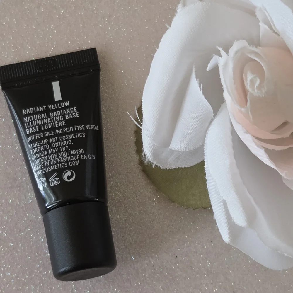MAC Prep + Prime Natural Radiance Base NWT